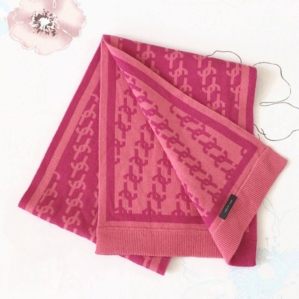 Marc Jacobs Pink & Dark Pink Monogram Knit Scarf